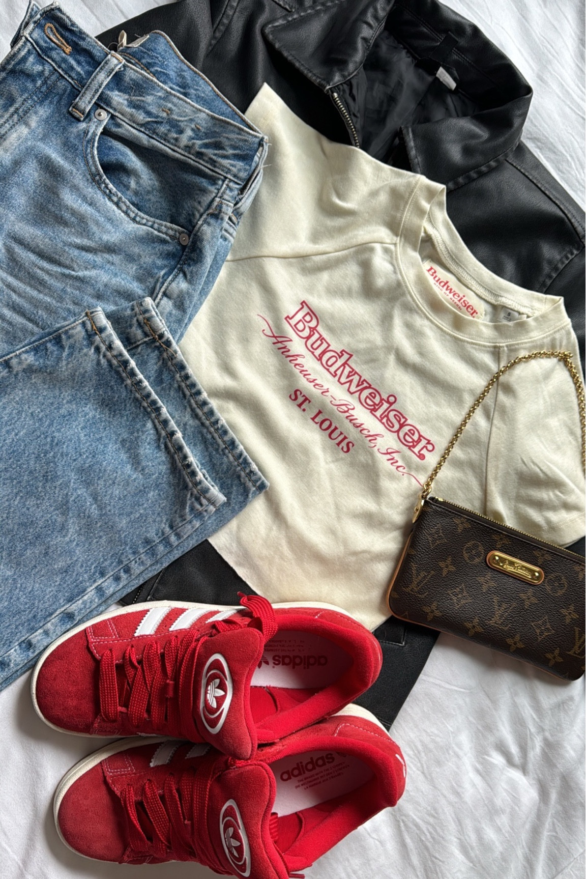 Elevate your style with the adidas Campus 00s!

#LTKfindsunder50 #LTKstyletip #LTKSeasonal