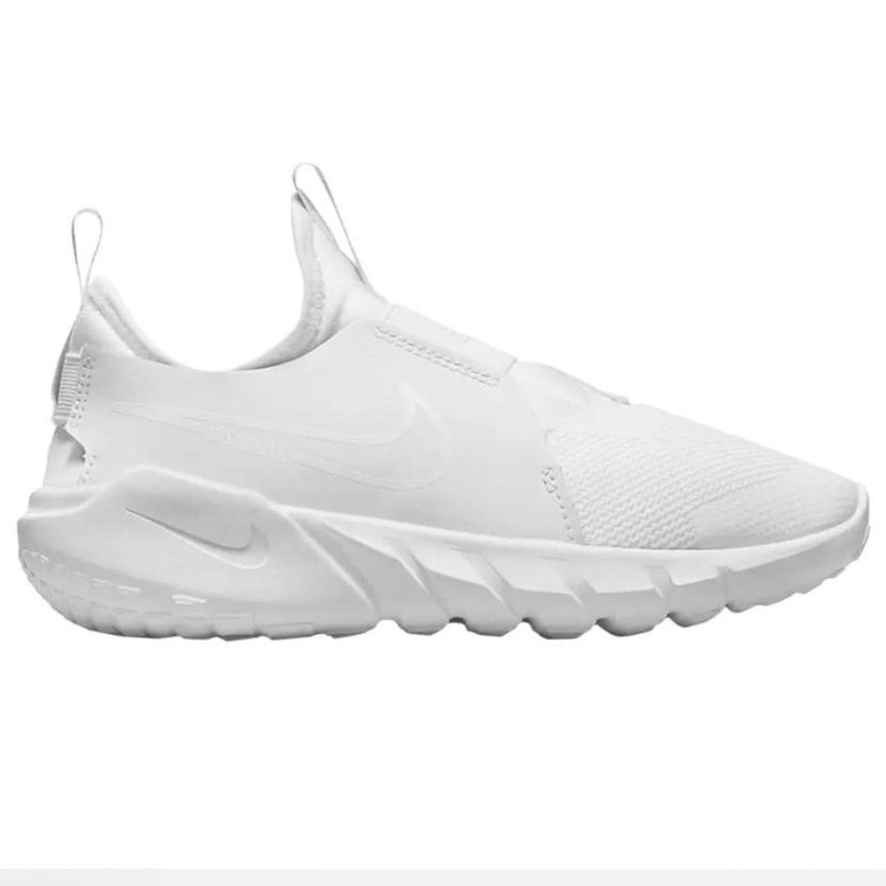 Nike Women's Sneakers - White - US 7.5 | Depop US