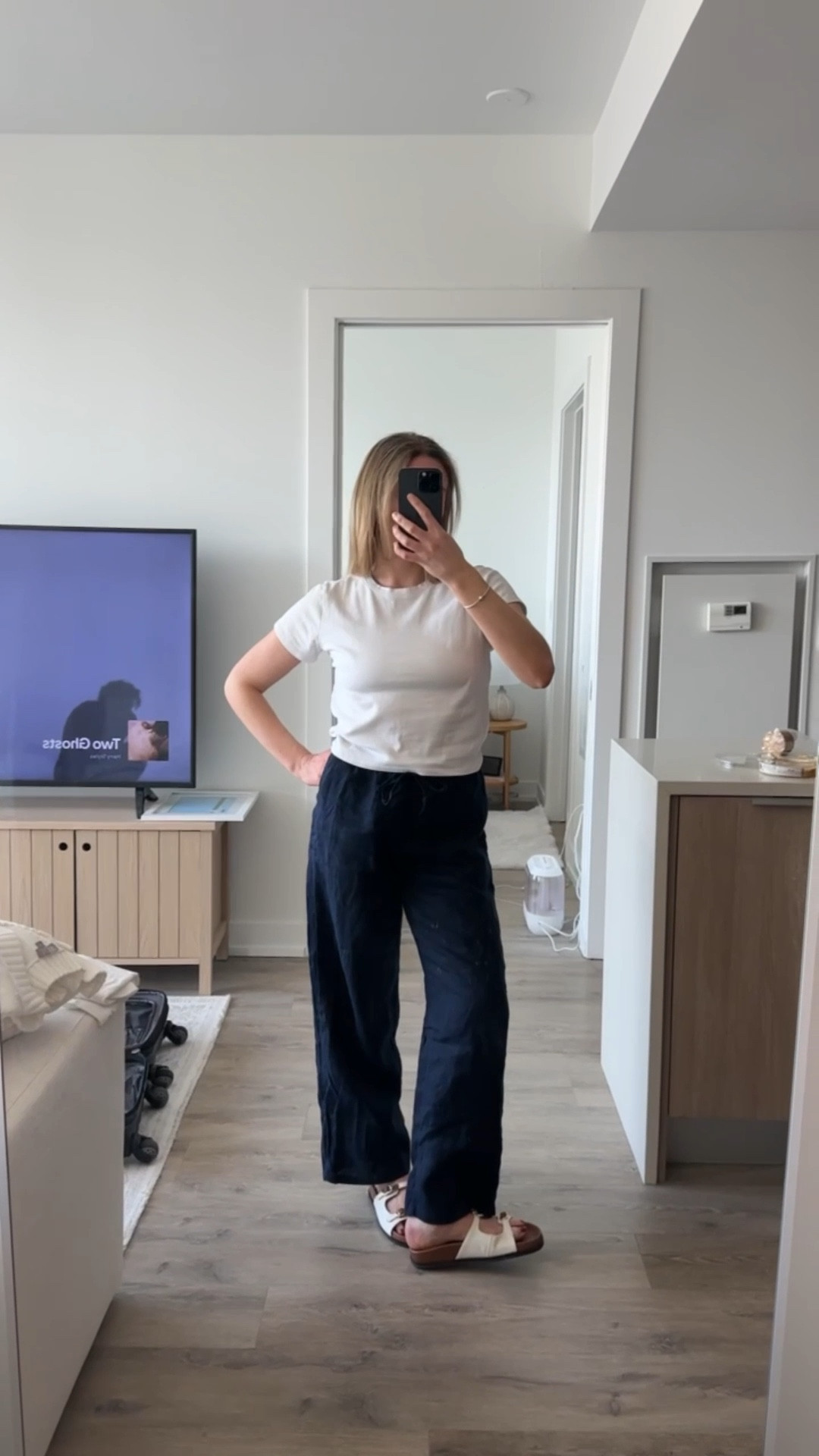 Just added these pants to my rotation—thank you, J.Crew! #OutfitRepeater #JCrew #Reformation #OTD #OutfitCheck #OutfitOfDay #BreakYourBudget #CapsuleWardrobe

#LTKSeasonal #LTKStyleTip