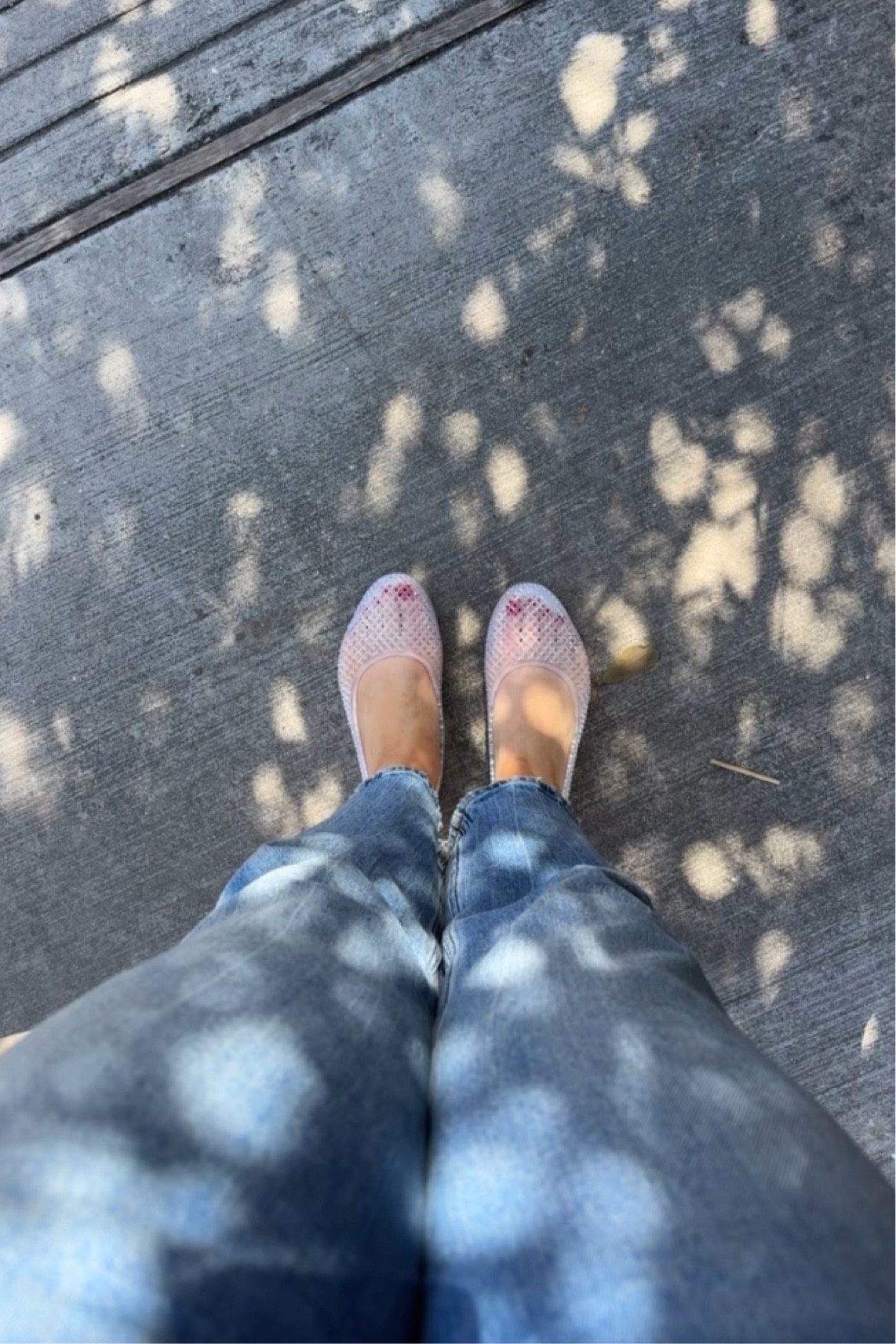 Clear mesh jellt flats for only $20!!
& so incredibly comfortable!! 

Run bit so I recommend sizing down one size. For reference, I sized down from my true size 7 to a 6 and they fit perfectly!!