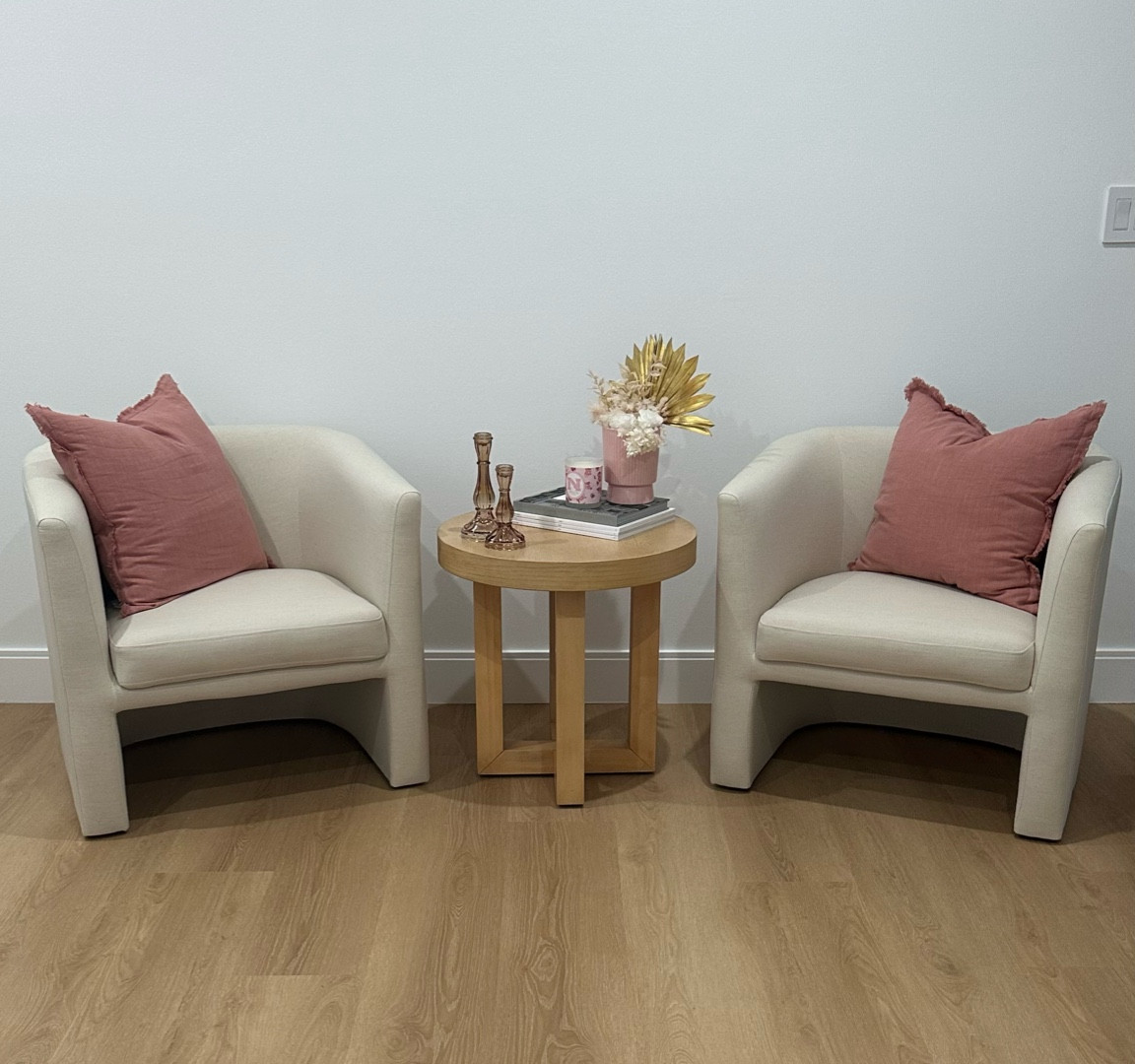 Office space | accent chairs | cozy space | side table | end tablee

#LTKHome #LTKSeasonal