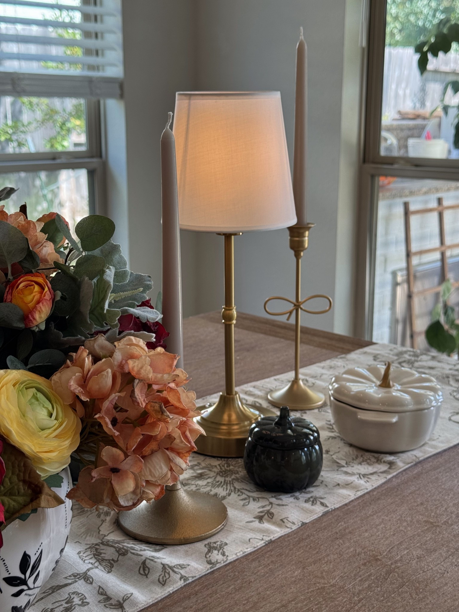 Fall is in the air🍁

#LTKStyleTip #LTKHome #LTKSeasonal