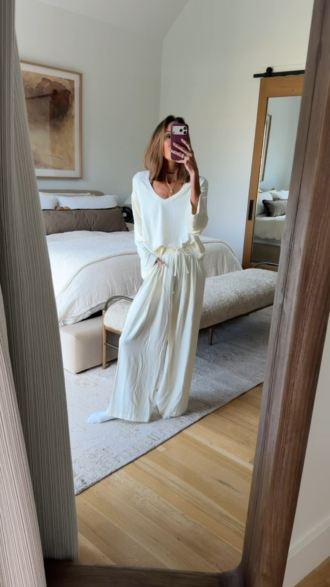 this drapey lounge set feels like an actual dream ✨ SO soft and comes in such cute colors! 👏🏼