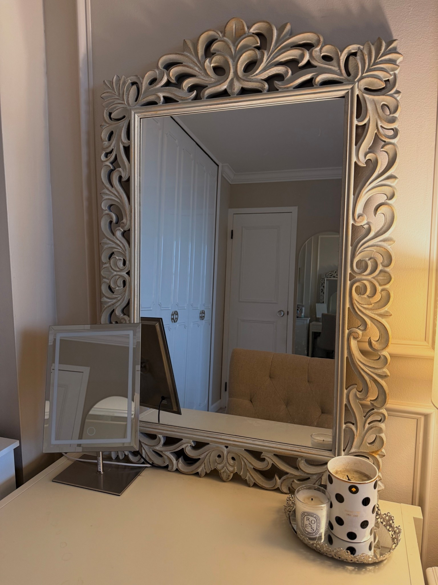 #makeupvanity 
#vanity
#gettingready


#LTKHome #LTKSaleAlert #LTKSeasonal