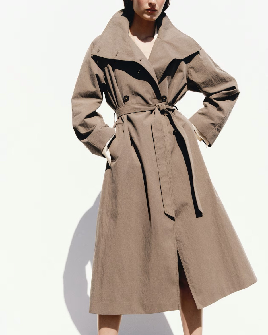 Trench coat

#LTKSeasonal