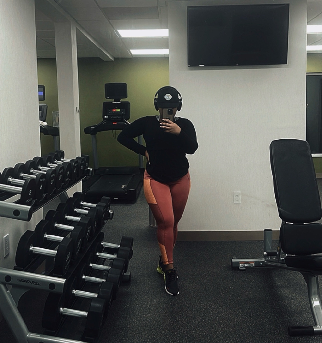 Gym Fit - Simple & Comfortable. I paired it with my current favorite Nike sneakers (I literally have them in 5 different colors).

#LTKshoecrush #LTKfitness #LTKActive