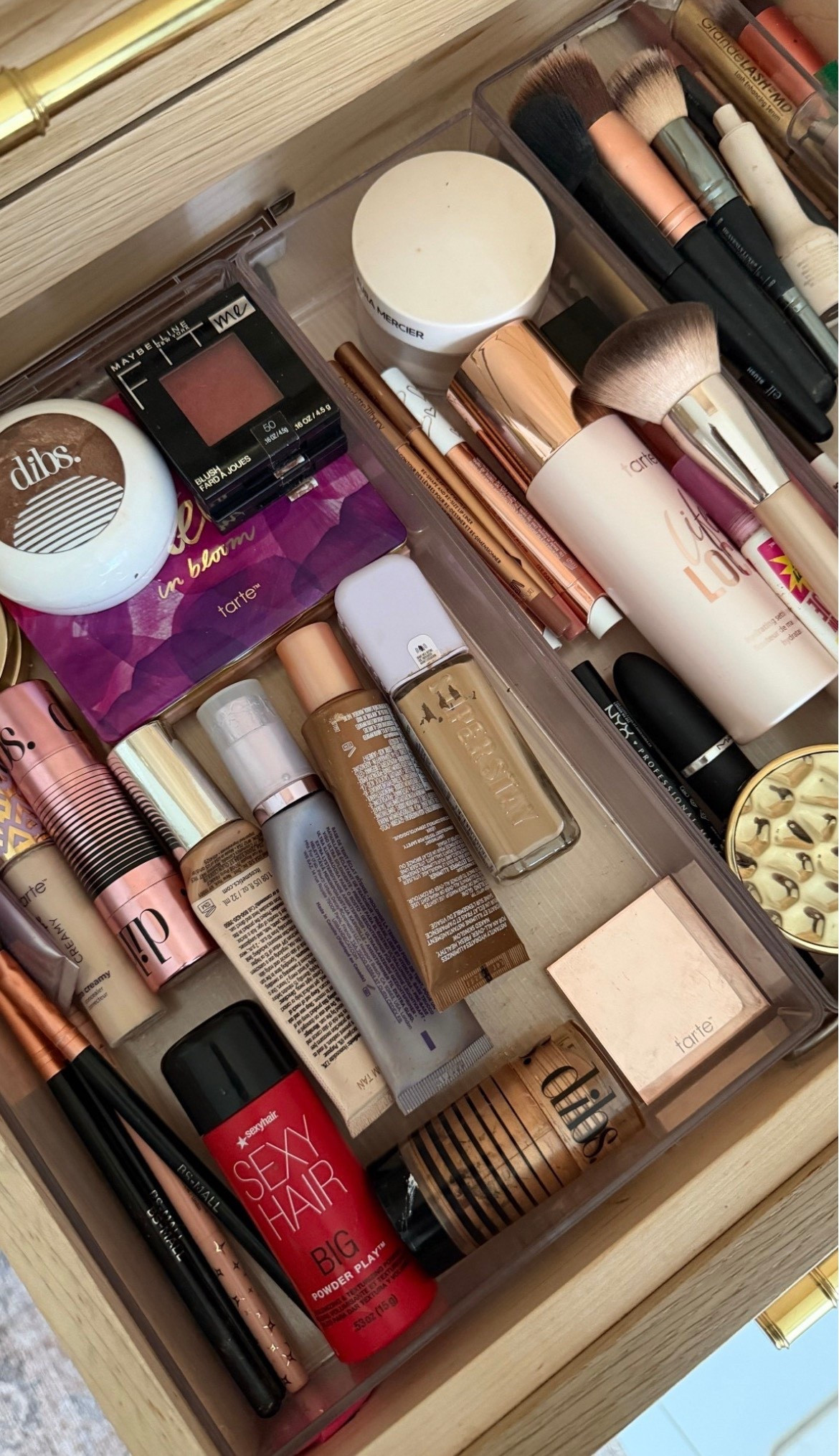 Fave products in my makeup drawer.

Dibs spiced chai
Tarte champagne glow
Blush 50
Tarte lip white peach and rosewood
Iconic nude liner 
Mac lipstick fleshpot
Dibs duo starlight
Medium tan it cosmetics 
220 maybelline super stay 
Shape tape 16n

#LTKBeauty #LTKSeasonal #LTKselfcare