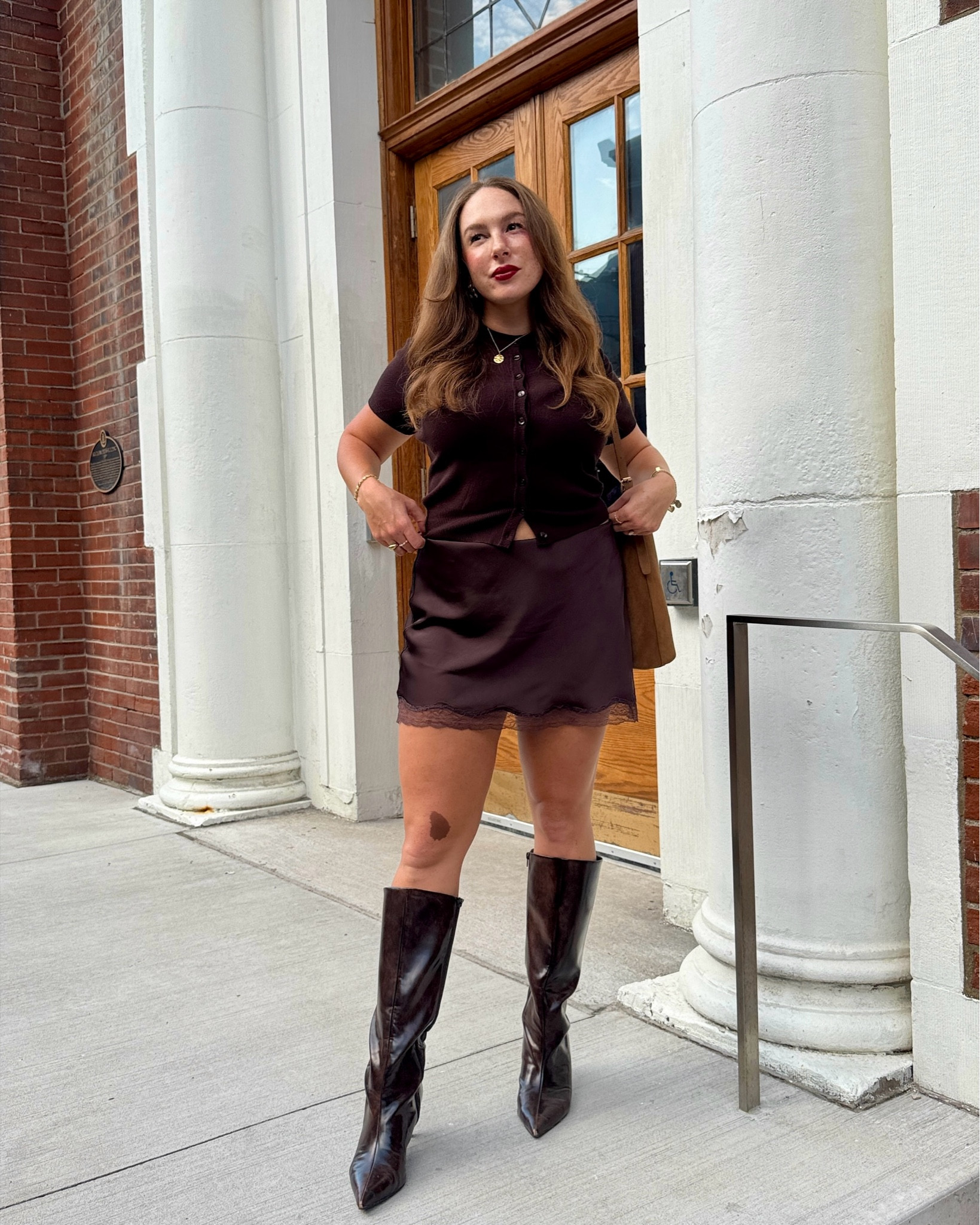 Size large skirt, size medium top. Top fits big 

#LTKmidsize #LTKcurves #LTKcanada