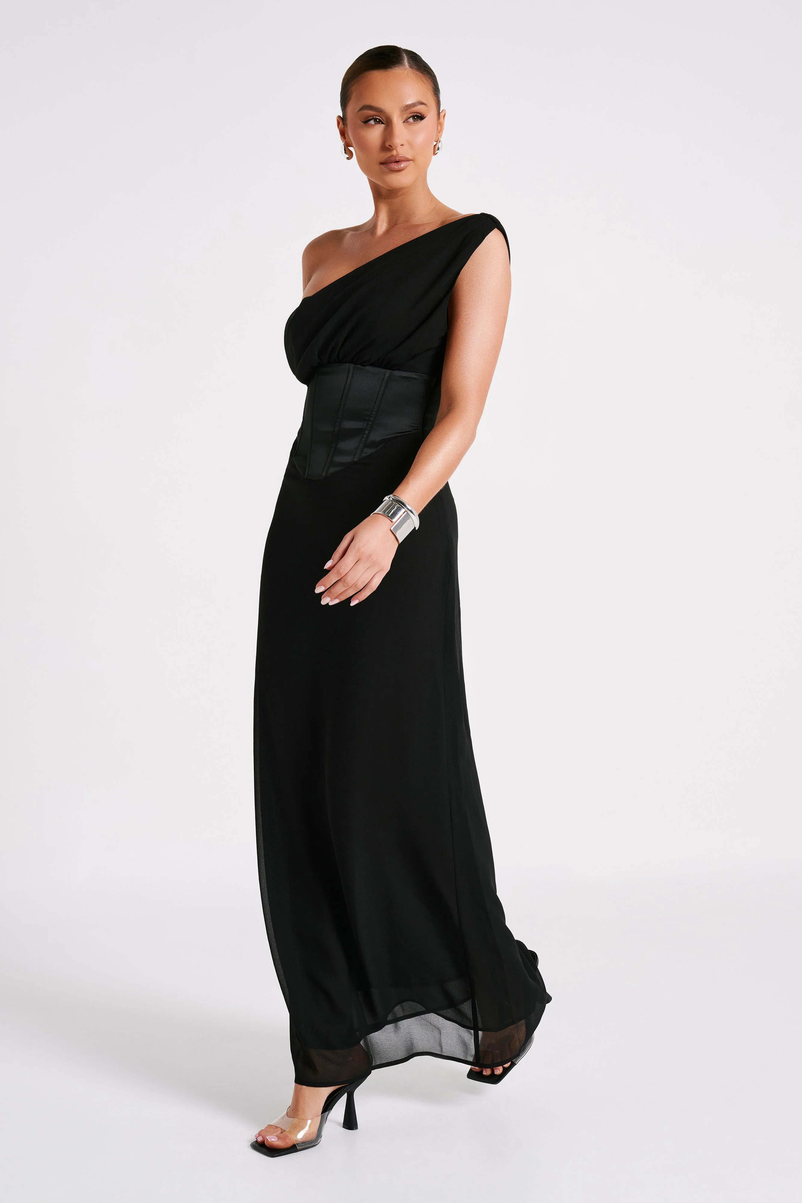 Courtney Chiffon Maxi Dress - Black | MESHKI US