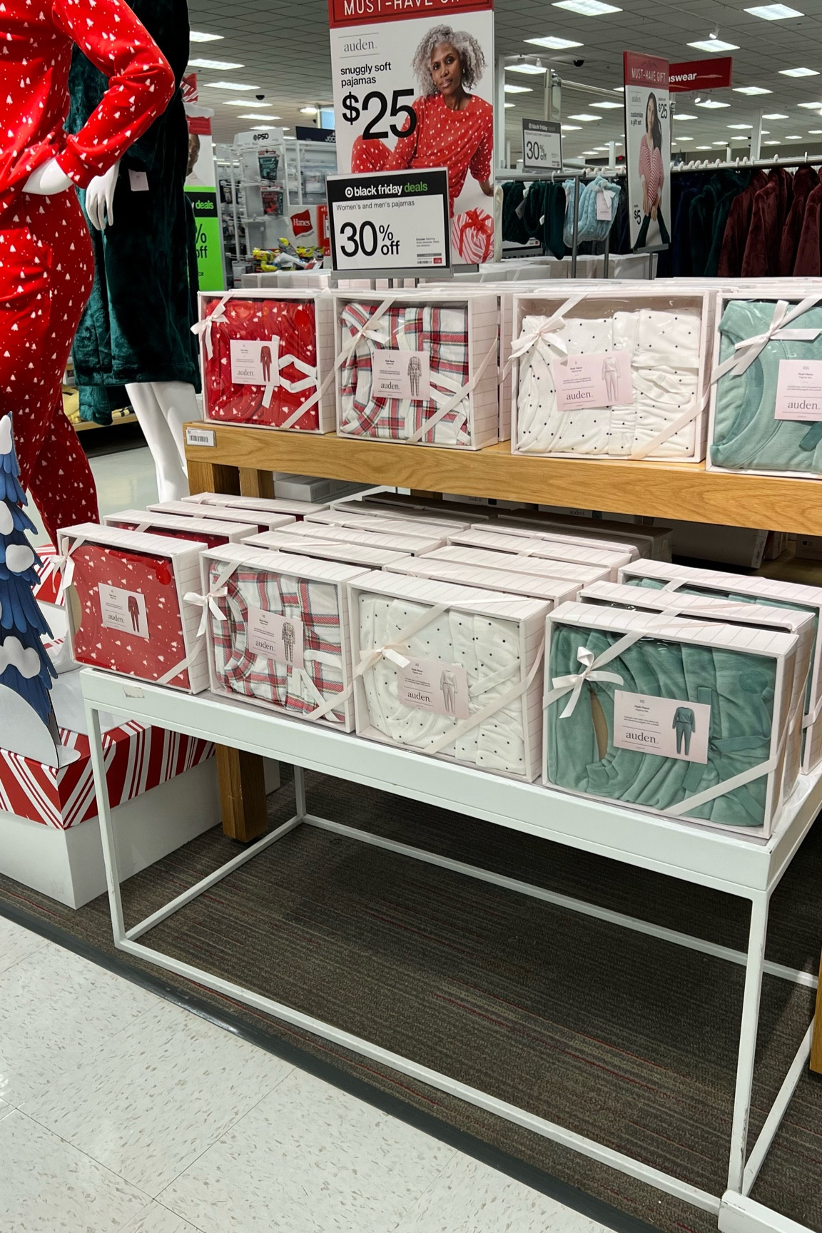 30% off womens pj gift sets 

#LTKHoliday #LTKSaleAlert #LTKGiftGuide