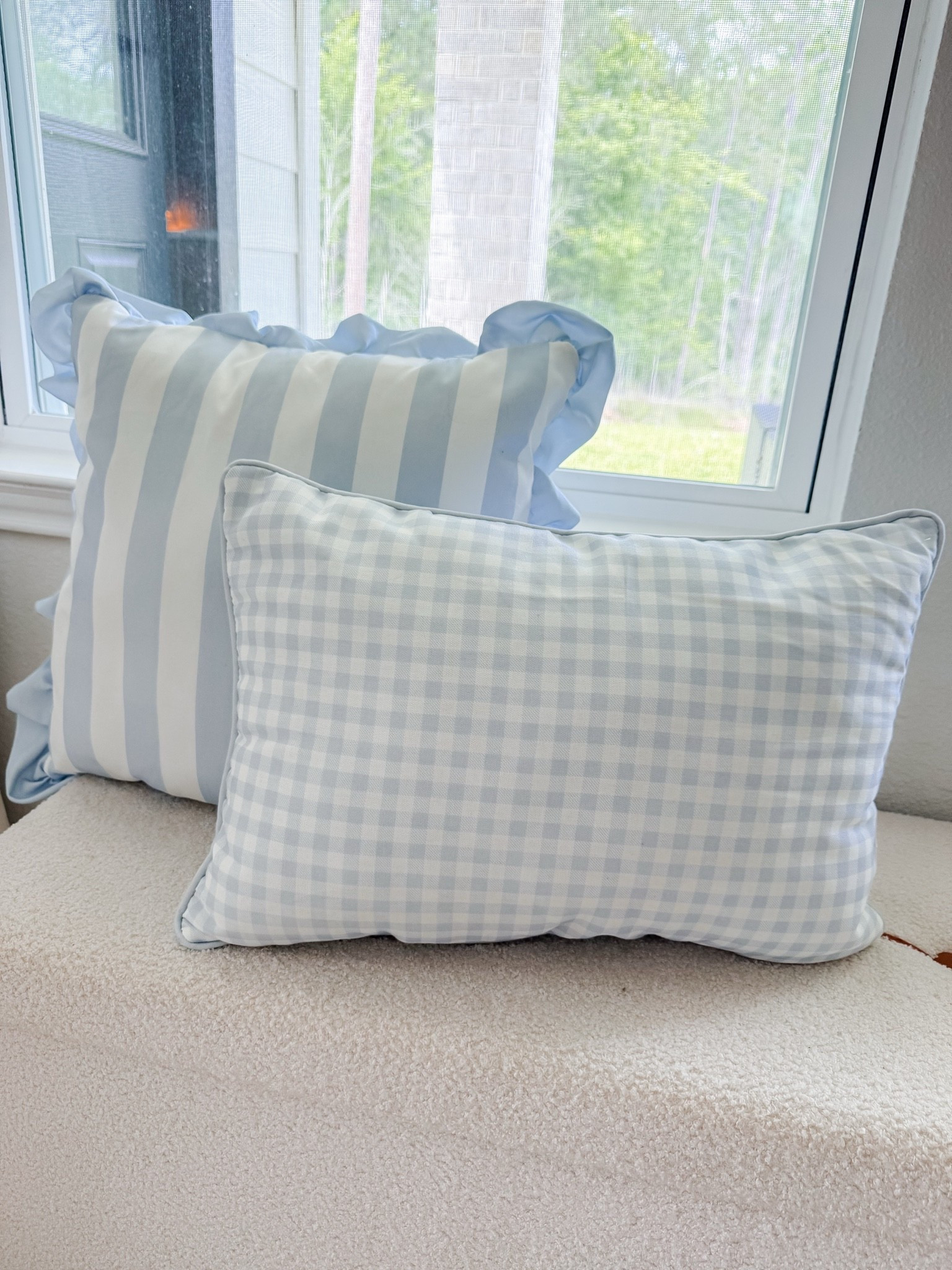 Another coastal find! I’m making my home feel more like summer. These are at Walmart for $15

#LTKSeasonal #LTKHome