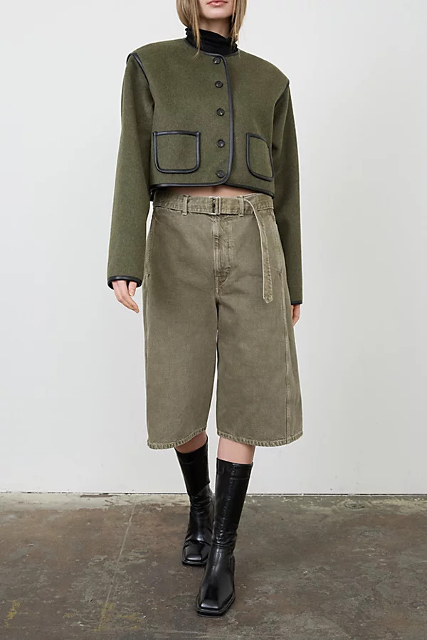 Moon River Button Front Collarless Cropped Jacket in Green, Women's at Urban Outfitters | Urban Outfitters (US and RoW)