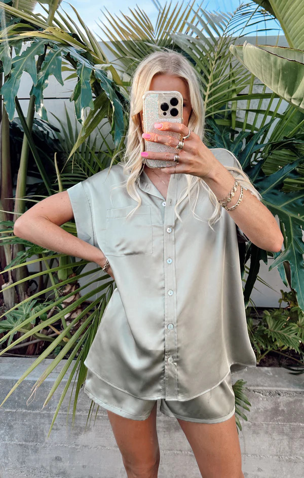 Best Day Button Up ~ Moss Green Luxe Satin | Show Me Your Mumu