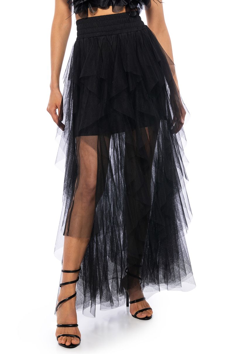 MODERN ROYALTY LAYERED MESH MAXI SKIRT | AKIRA