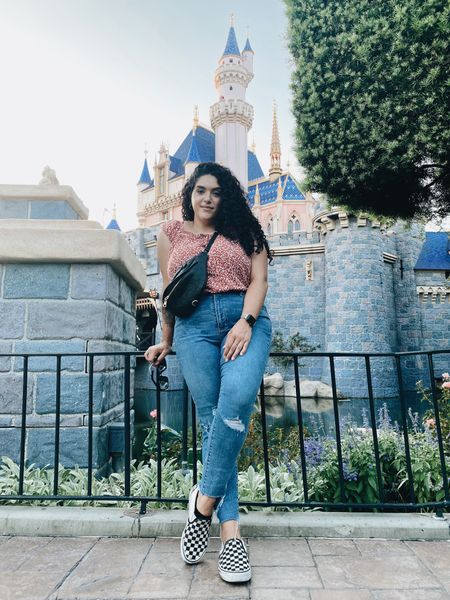 Outfit for DisneyLand! #TravelingOutfit #CaliforniaOutfit #DisneyOutfit

#LTKfit #LTKunder100 #LTKtravel