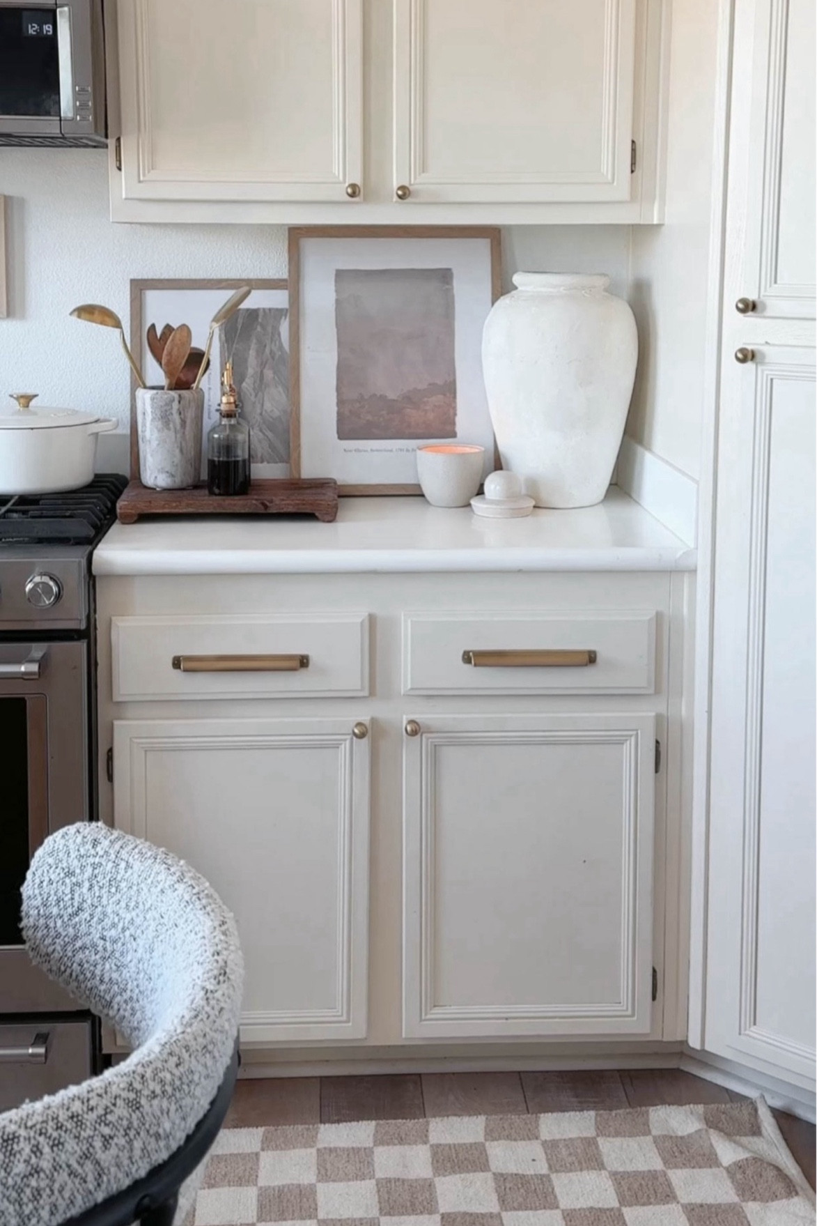 A cozy corner in my kitchen 🤍