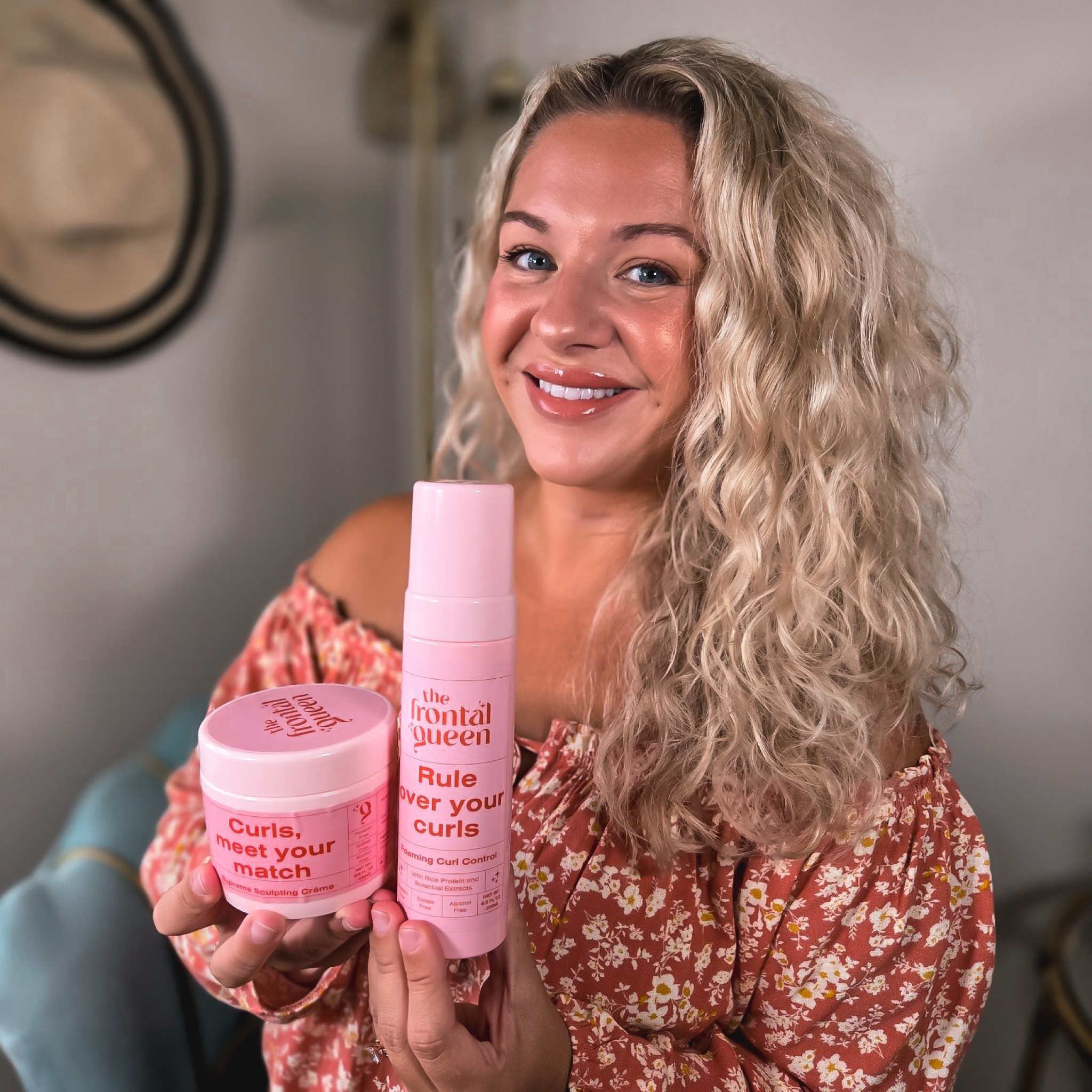 
The Frontal Queen giving me the perfect beachy curls! 
•I’ve been loving the foaming curl control and supreme sculpting crème to achieve defined, frizz free curls! My hair feels hydrated and soft, not crunchy or flaky. 
•To achieve this look- I towel dry my hair, apply the crème in sections and comb through, add the foam in sections and comb through, then diffuse on low until about 70%-80% dry. 