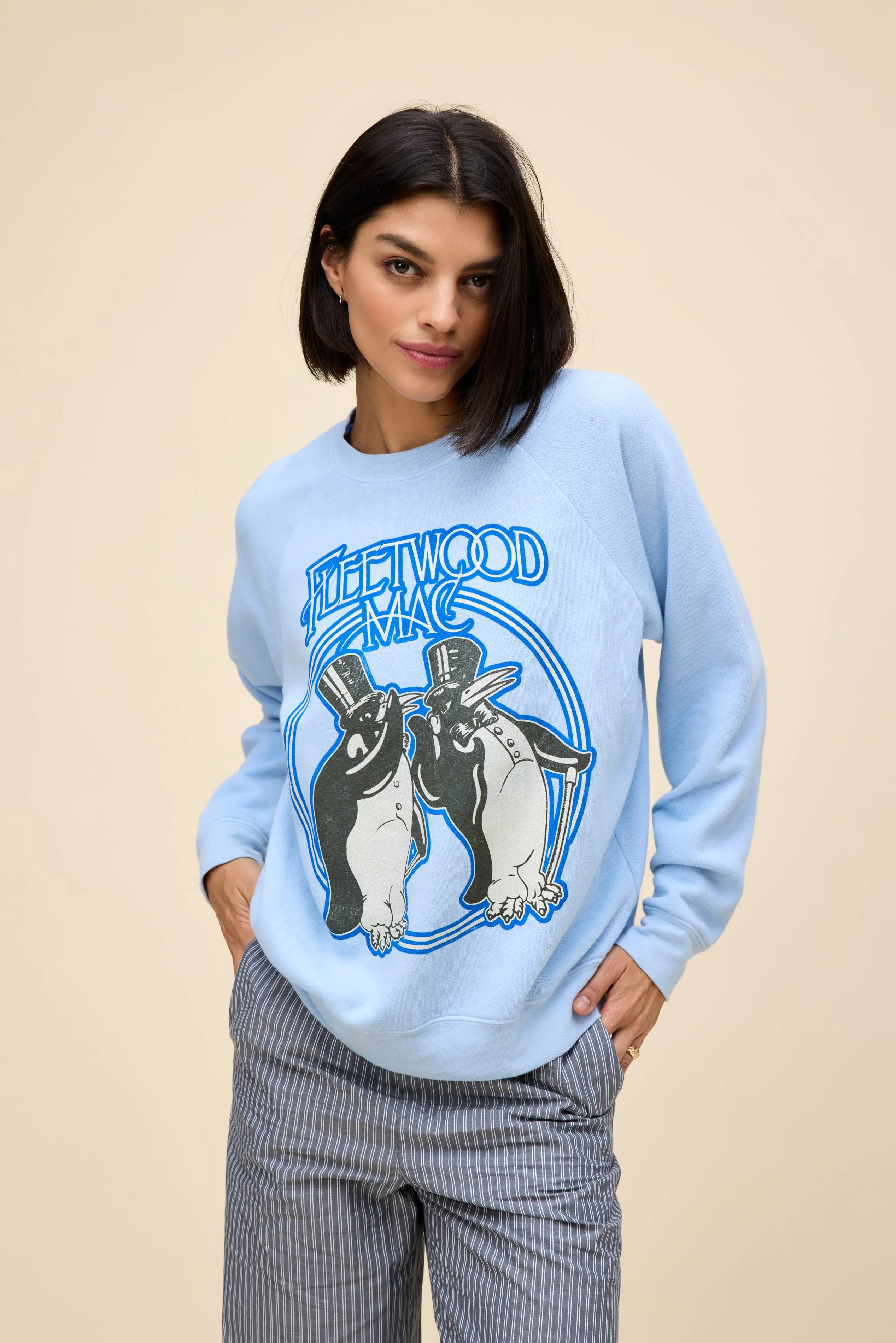 Fleetwood Mac Penguins Vintage Sweatshirt | Daydreamer