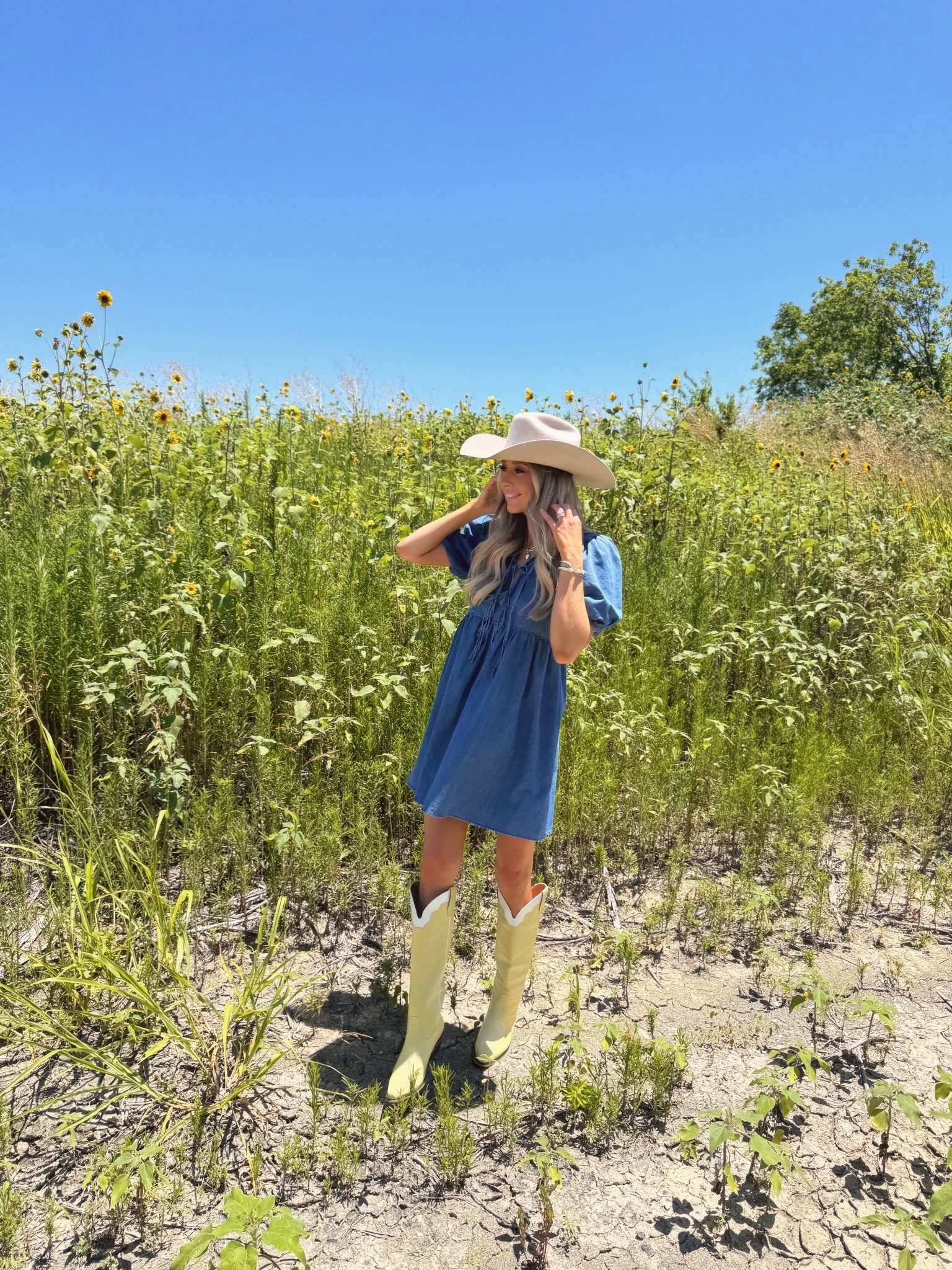 Butter yellow cowgirl boots 💛

Summer outfits, country concert outfit, country concert inspo, cowgirl style

#LTKShoeCrush #LTKStyleTip