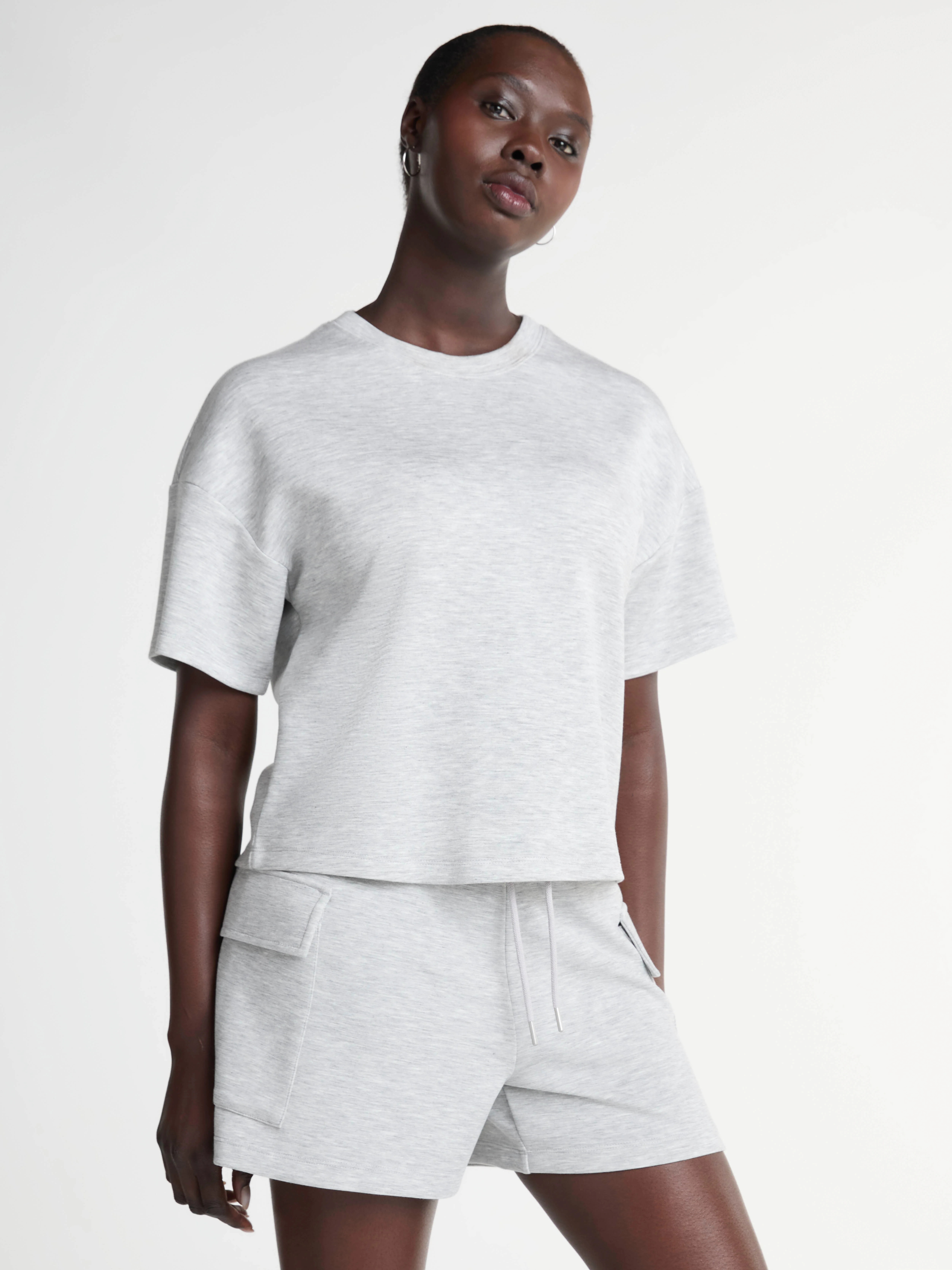 Scoop Women's and Women’s Plus Ultimate ScubaKnit Boxy Tee, Sizes XS-4X - Walmart.com | Walmart (US)