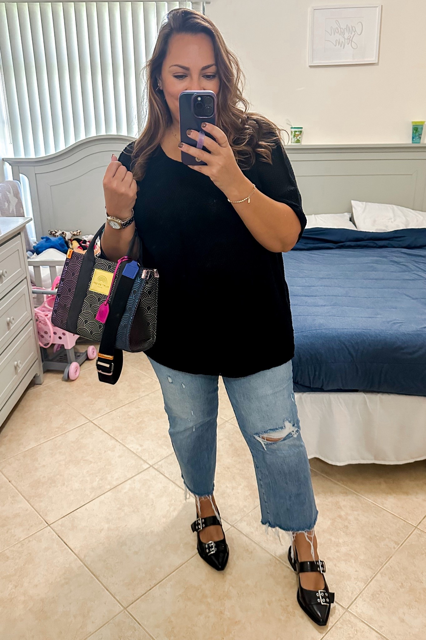 • top - old (similar style linked)
• jeans - Shop Talulah (sold out; similar style linked)
• shoes - Target 
• bag - Kurt Geiger

#LTKShoeCrush #LTKSeasonal #LTKFindsUnder50