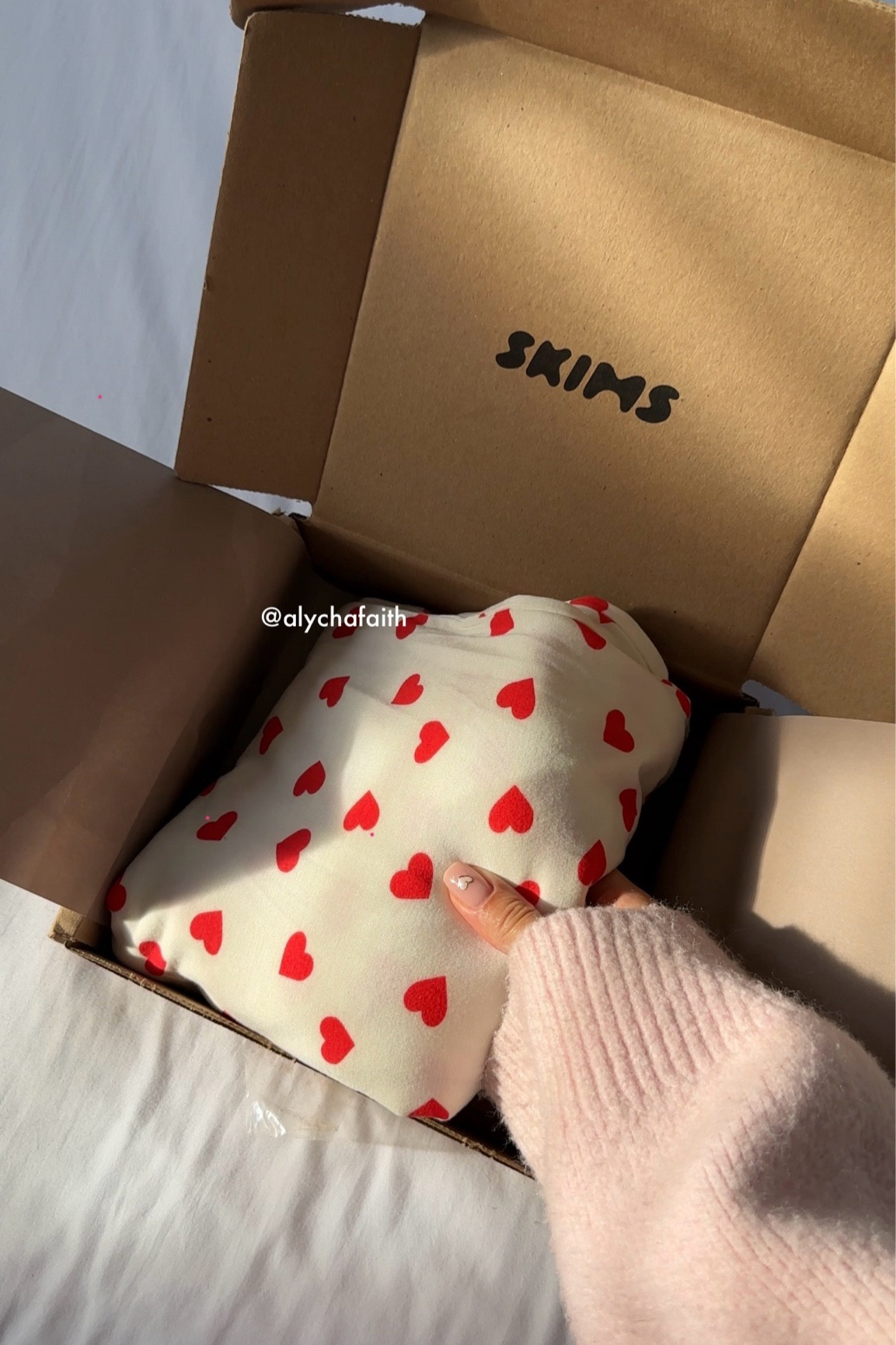 Skims X Lana Del Rey🥹❤️✨

#LTKMostLoved #LTKSeasonal #LTKGiftGuide