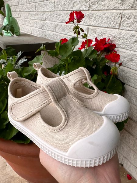 The cutest little toddler shoes from Walmart! Kids canvas shoes, toddler canvas shoes, baby shoes, baby canvas shoes, baby neutral shoes, toddler neutral shoes. Callie Glass 

#LTKbaby #LTKSeasonal #LTKkids