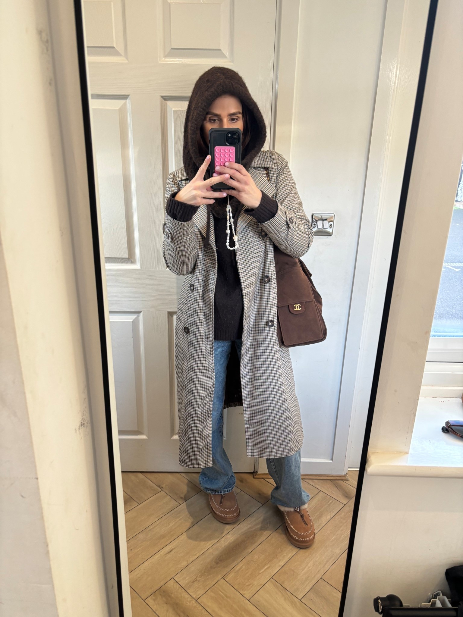 Get ready with me ...
30 days of Winter outfits 
Day 2 

Warm outfits , mom outfits , checked coat , ways to style jeans , cosy outfits , simple fashion  , over 30s fashion , knitted balaclava , Uggs , Ugg alpine , get ready with me .

#simpleoutfit #dailyoutfits #OOTD #momoutfit #grwm 

#LTKuk #LTKwinter #LTKstyletip