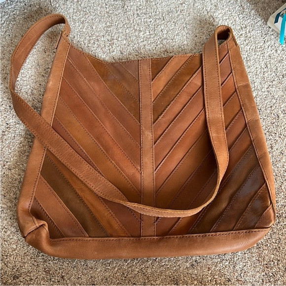 Raven Lily Large Brown Leather Shoulder Bag-Joannas fave | Poshmark