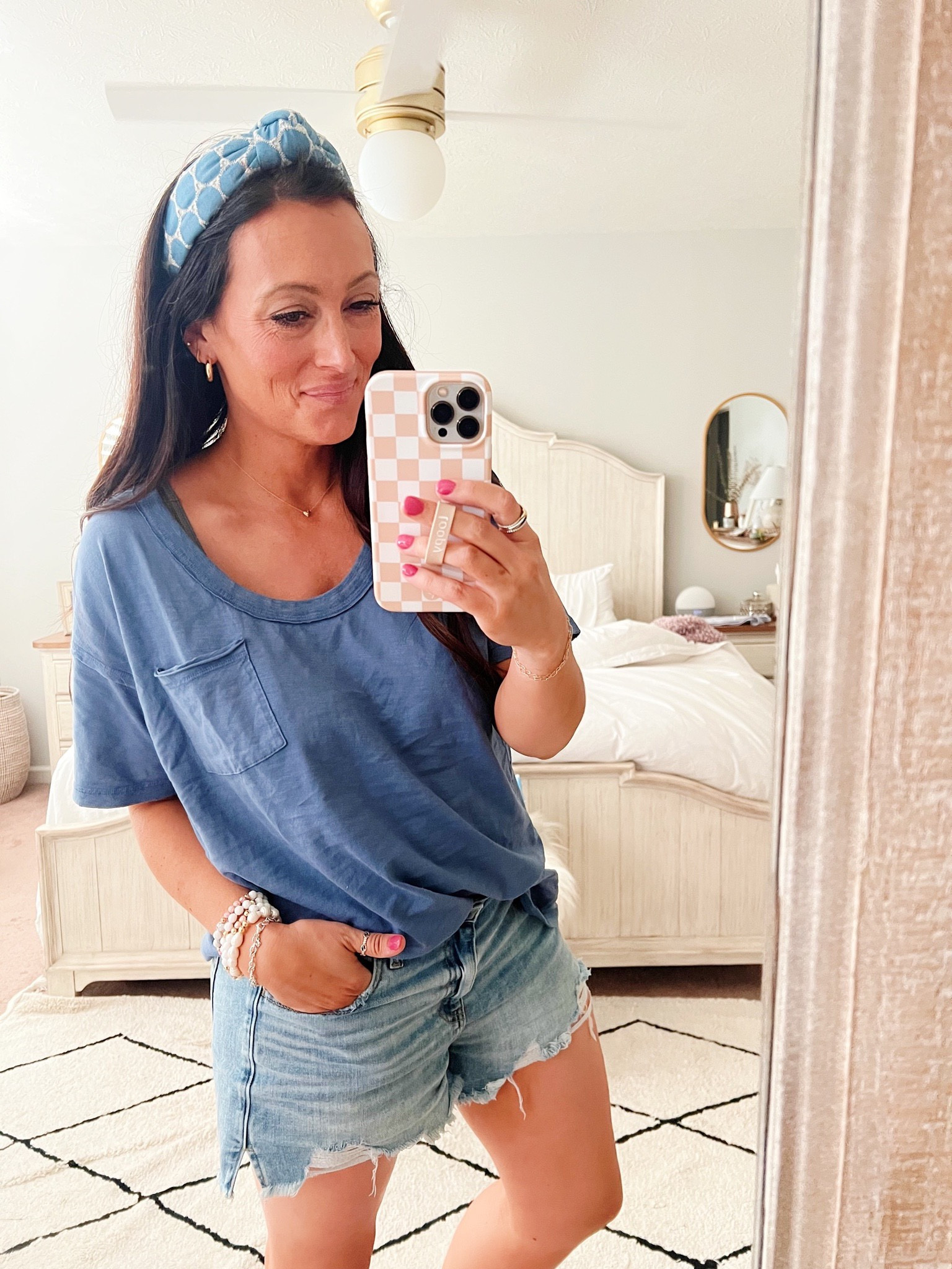 Aerie pocket tees on sale for 25% off! SO good - run big - wearing a small - use code AERIELTK25

#LTKfindsunder50 #LTKsalealert #LTKSeasonal