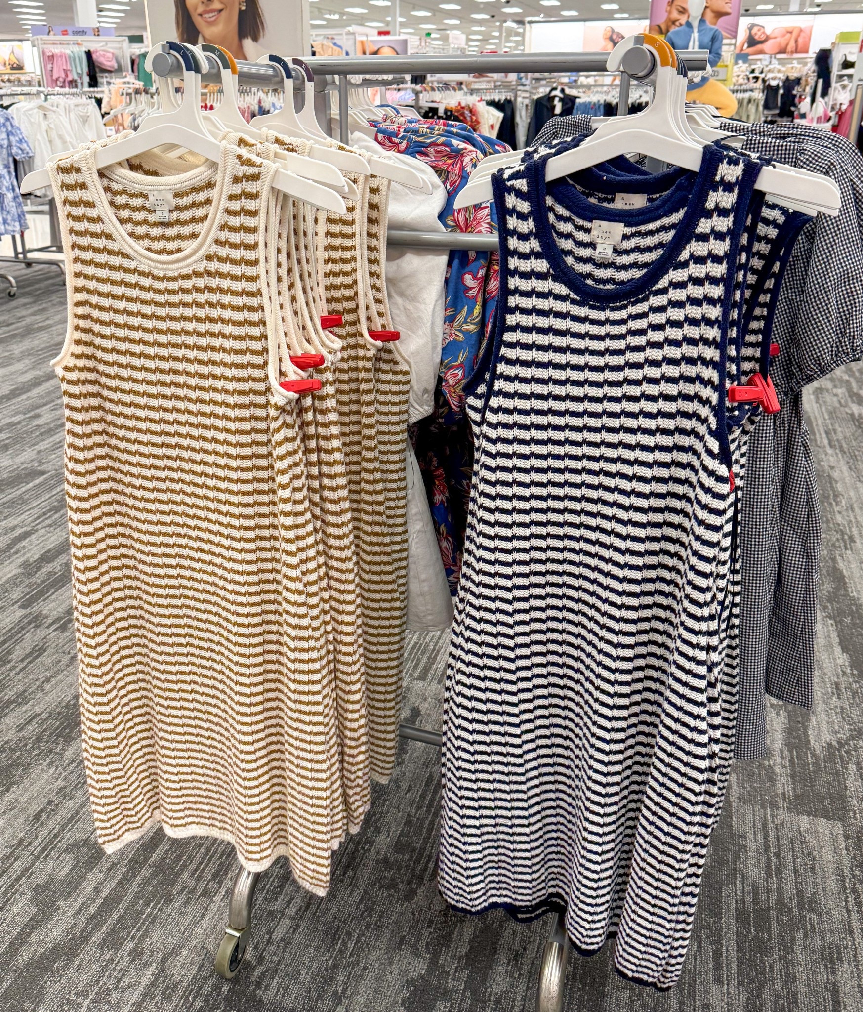 🚨cute crochet dresses 30% off!🚨

@Target 
#targetsale #targetdeals 

#LTKSaleAlert #LTKootd #LTKMidsize