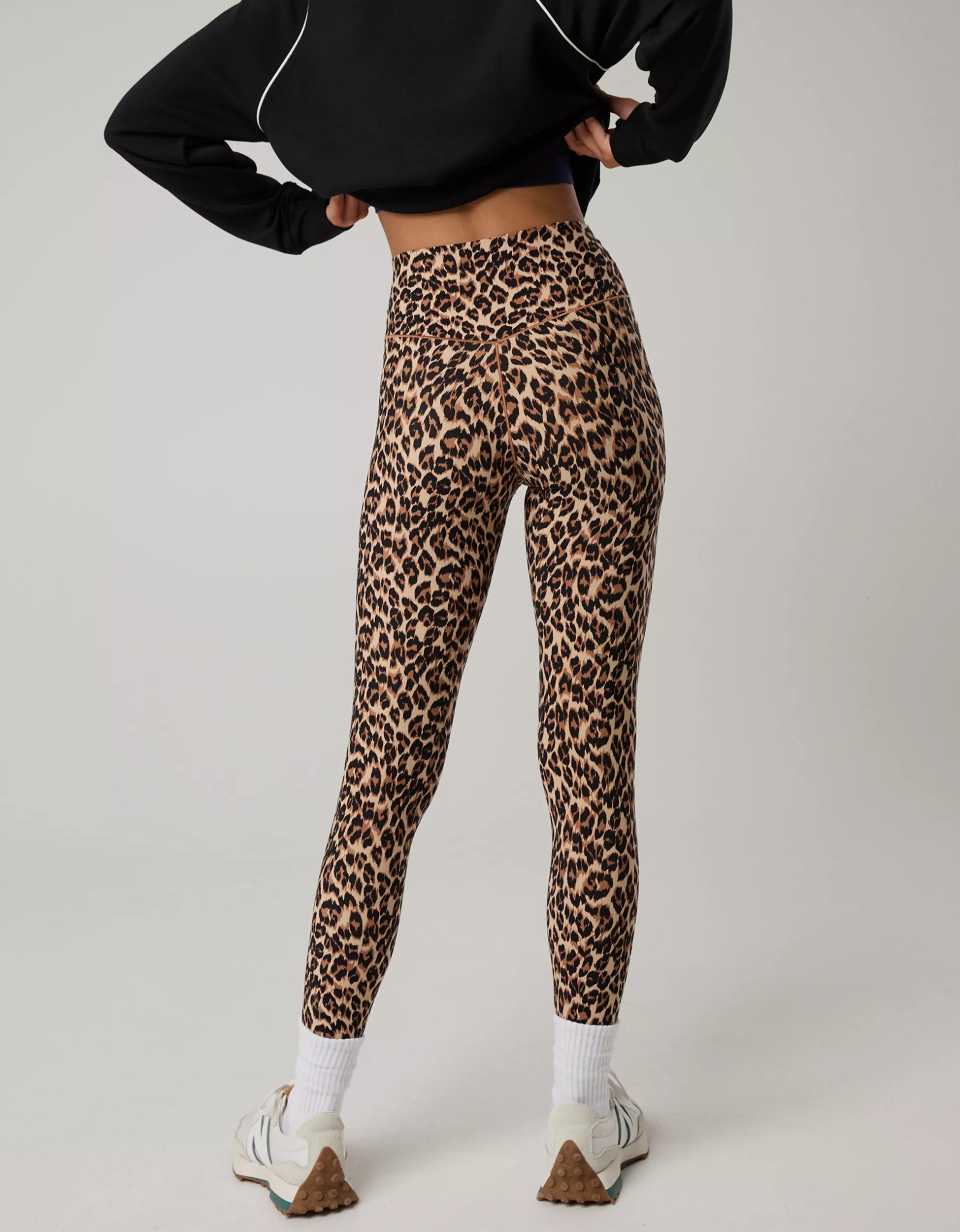 OFFLINE By Aerie Real Me High Waisted Crossover Legging | Aerie