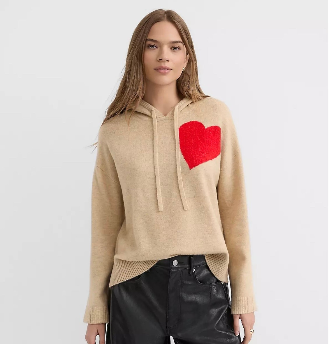 Heart hoodie sweater 
Valentine’s Day outfit 

#LTKSeasonal #LTKMidsize #LTKootd