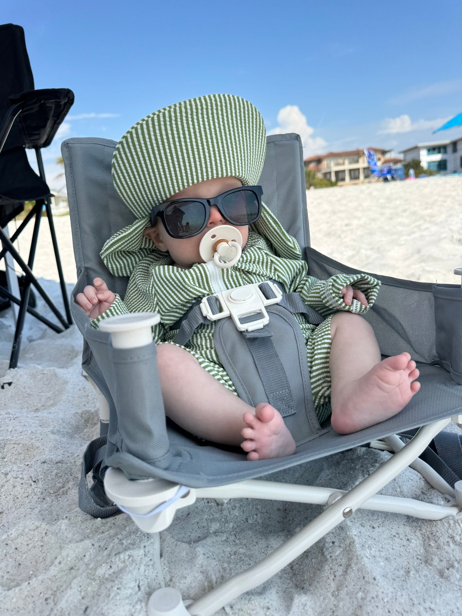Gathered all links for the beach/swim stuff for Brooks. 

#LTKSwim #LTKSeasonal #LTKBaby