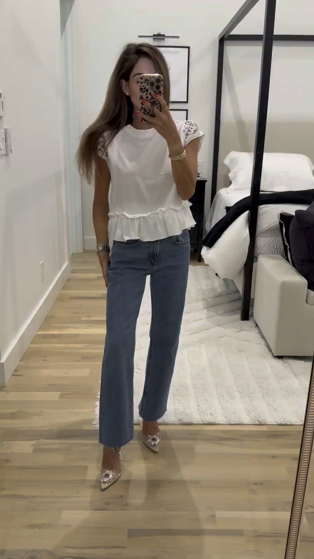 Relaxed style denim for petites Abercrombie Jean size 23xs or 23s Amazon top 

#LTKPetite #LTKFindsUnder50 #LTKSaleAlert