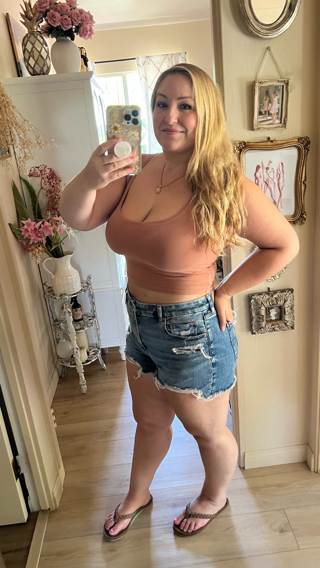American Eagle shorts 30-40% off now!
Big SALE ALERT!
These are my all time fav shorts that are so good for my thick thigh curvy girls! 
I wear size 14 

#LTKFindsUnder50 #LTKMidsize #LTKSaleAlert
