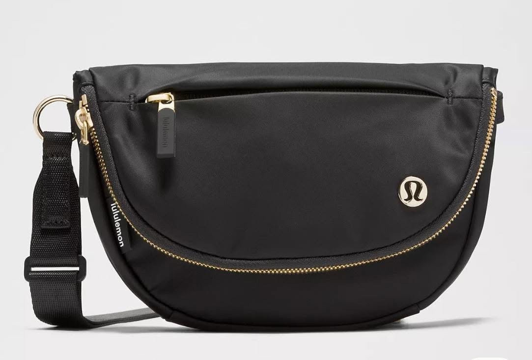 Lululemon’s #1 selling bag was just restocked!!! This has been their top seller for the past year, and they can barely keep this stocked since people love it so much. Has tons of space, an outside zipper pocket that fits phones, and has an adjustable crossbody strap! 

#LTKootd #LTKActive #LTKmomlife