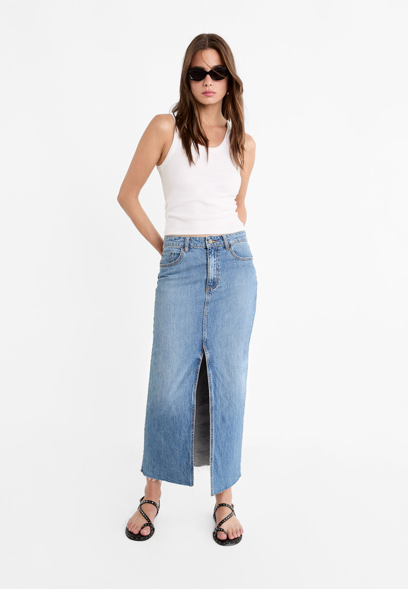 Long denim comfortable skirt - Women's fashion | Stradivarius United Kingdom | Stradivarius (UK)