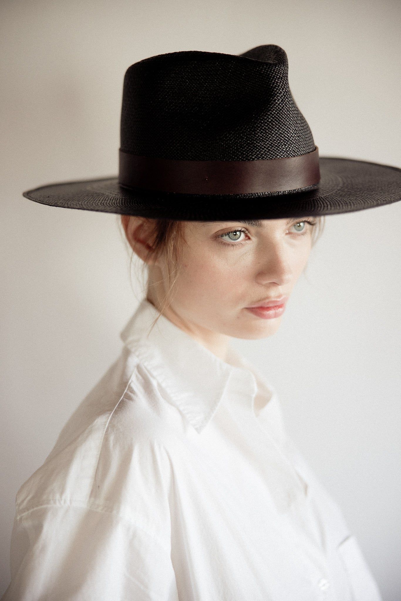 Leni Hat | Janessa Leone