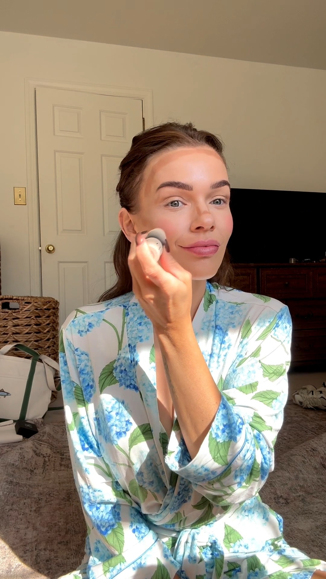 A few beauty faves from my current makeup routine! 

Brow pencil in shade espresso
Contour/blush stick in shade 2
Bronzer in shade caramel cappuccino 

#LTKBeauty