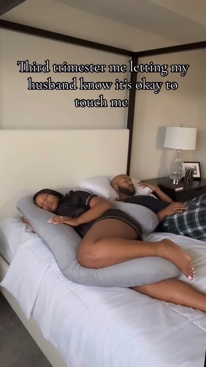 I’m DTC (Down to cuddle) 🥰 🥰

#FirstTimeParents #pregnancypillow #pregnancylife #pregnancydiary #ParenthoodJourney #NewParents #MomToBe #DadLife #BabyPrep #ParentingTips #relatable #iwannagosomewhereee  #aftertheaisle #millennialmarriage #blacklove #fyp #nesting

#LTKBaby #LTKVideo #LTKBump