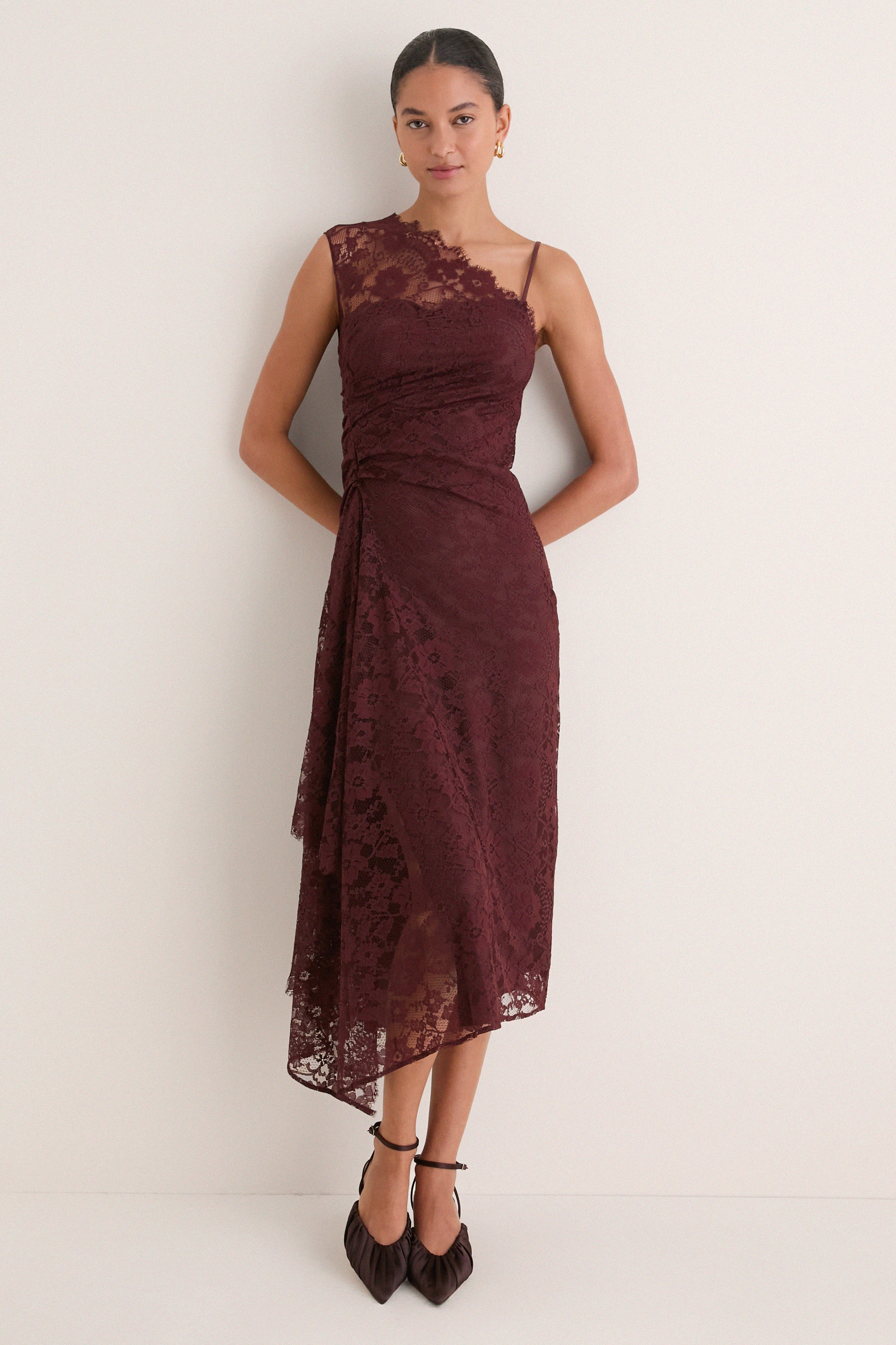 Marron Lace Gia Midi Dress | Tuckernuck (US)