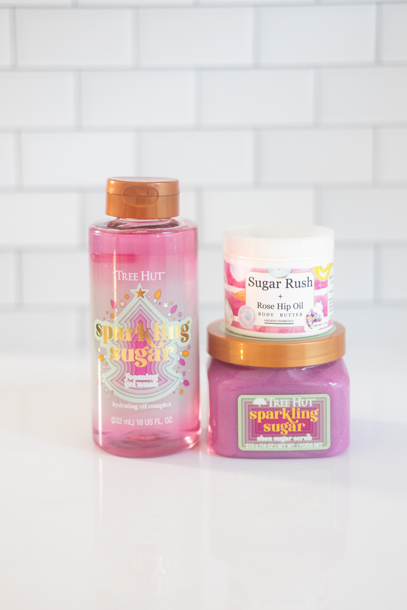 Smell extra sweet this holiday season 🍭🍬

Tree hut sparkling sugar 

#LTKGiftGuide #LTKHoliday #LTKbeauty