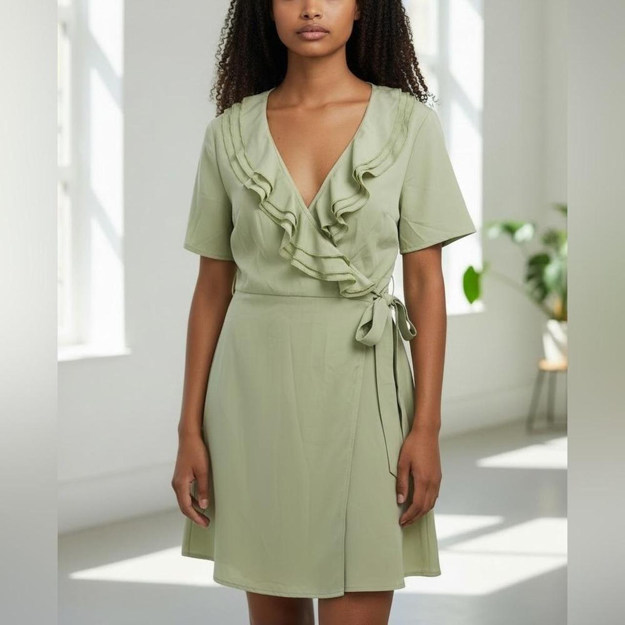 Cupshe Women's Wrap dresses - Green - M | Depop US