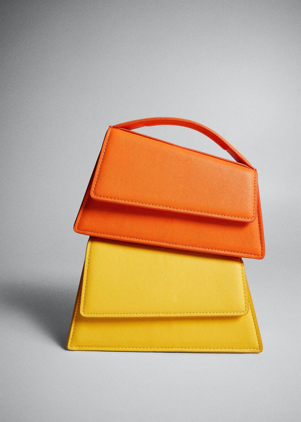 Bags for Women 2022 | Mango USA | MANGO (US)