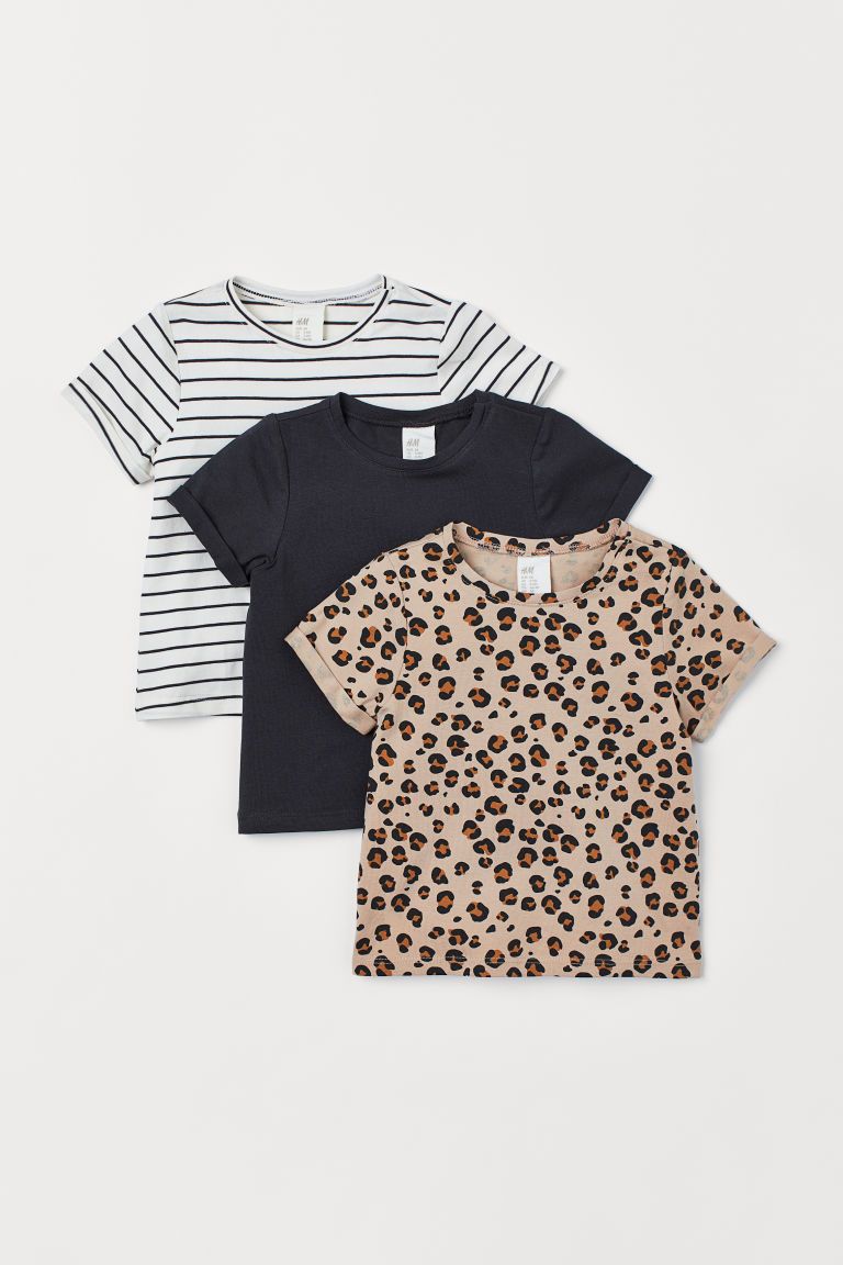 T-shirts in soft cotton jersey. Various designs. | H&M (US + CA)