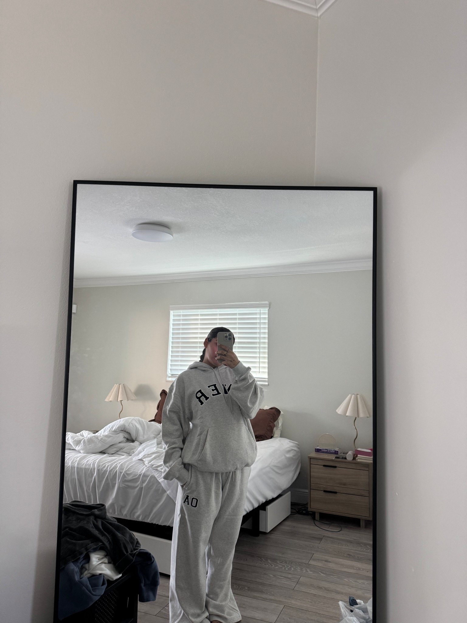My new fav sweat suit 

#LTKBump #LTKootd #LTKHome