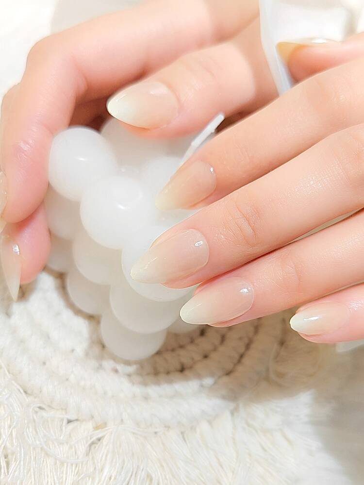 24pcs Short Almond Ombre Fake Nail & 1pc Nail File & 1sheet Tape | SHEIN