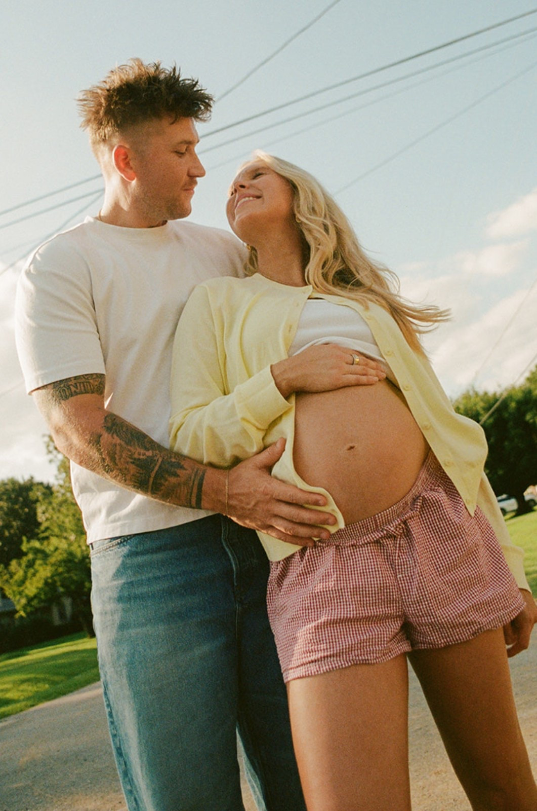 maternity pictures before baby girl xx

#LTKmomlife #LTKSeasonal #LTKBump