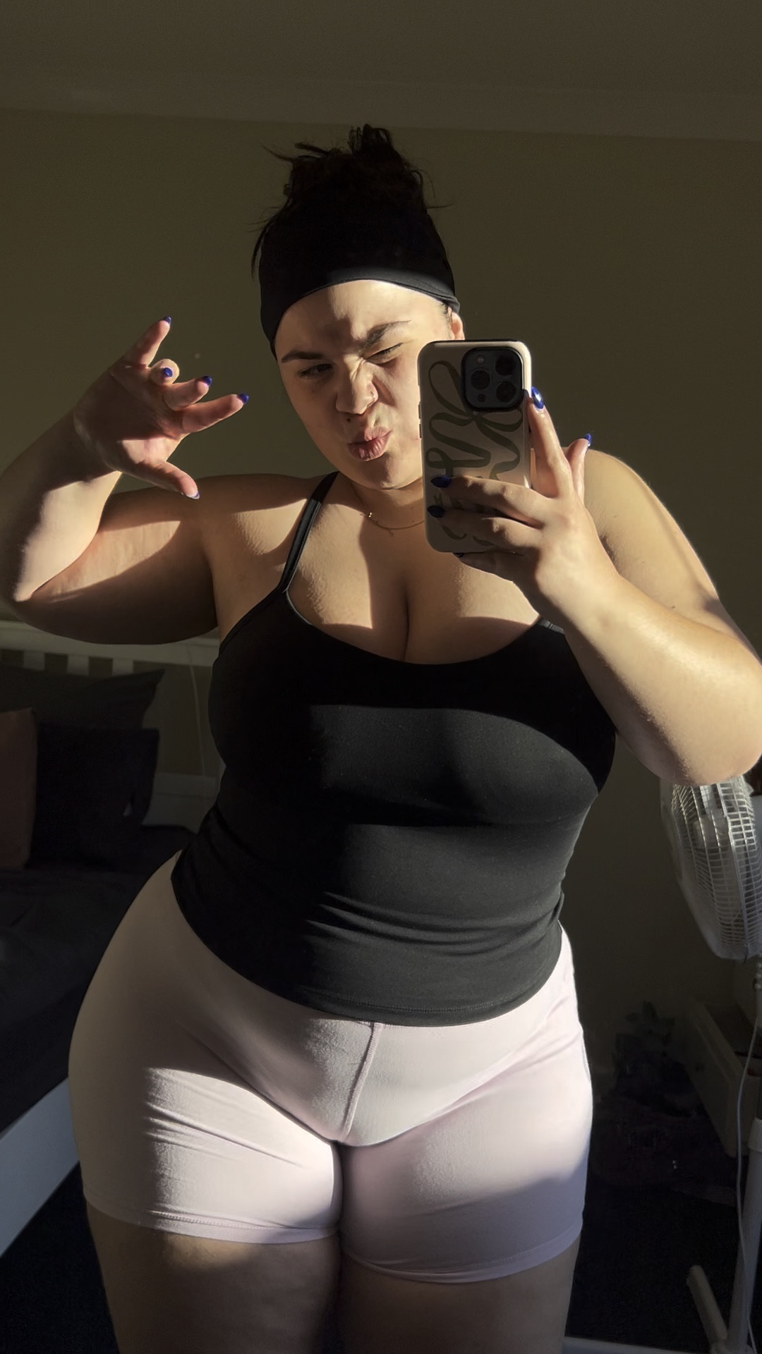 Walkies OOTD
Top is XXL
Shorts are old Elite Eleven but tagged are some CSB ones on SALS

#LTKaustralia #LTKplussize #LTKfitness